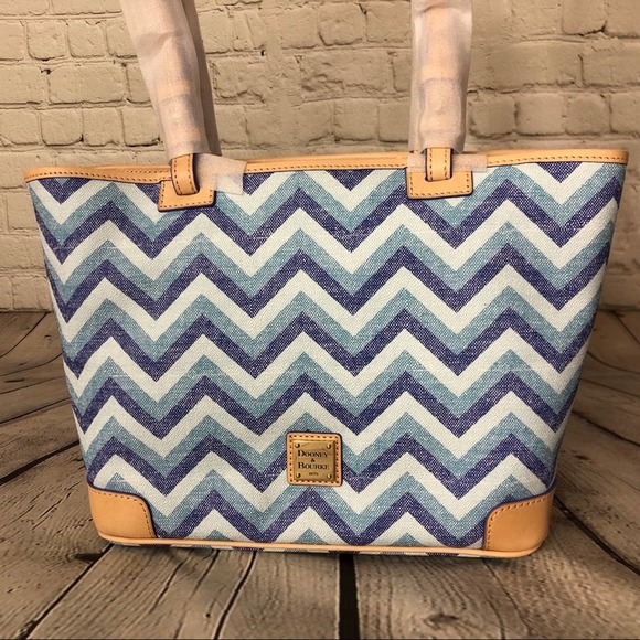 Dooney & Bourke Small Leisure Shopper Blue Chevron - Picture 3 of 16